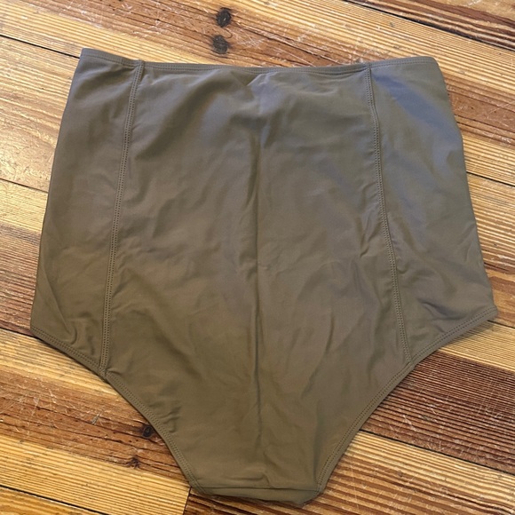 Kortni Jeane Tan Extended High Waisted Bottoms - Picture 3 of 3